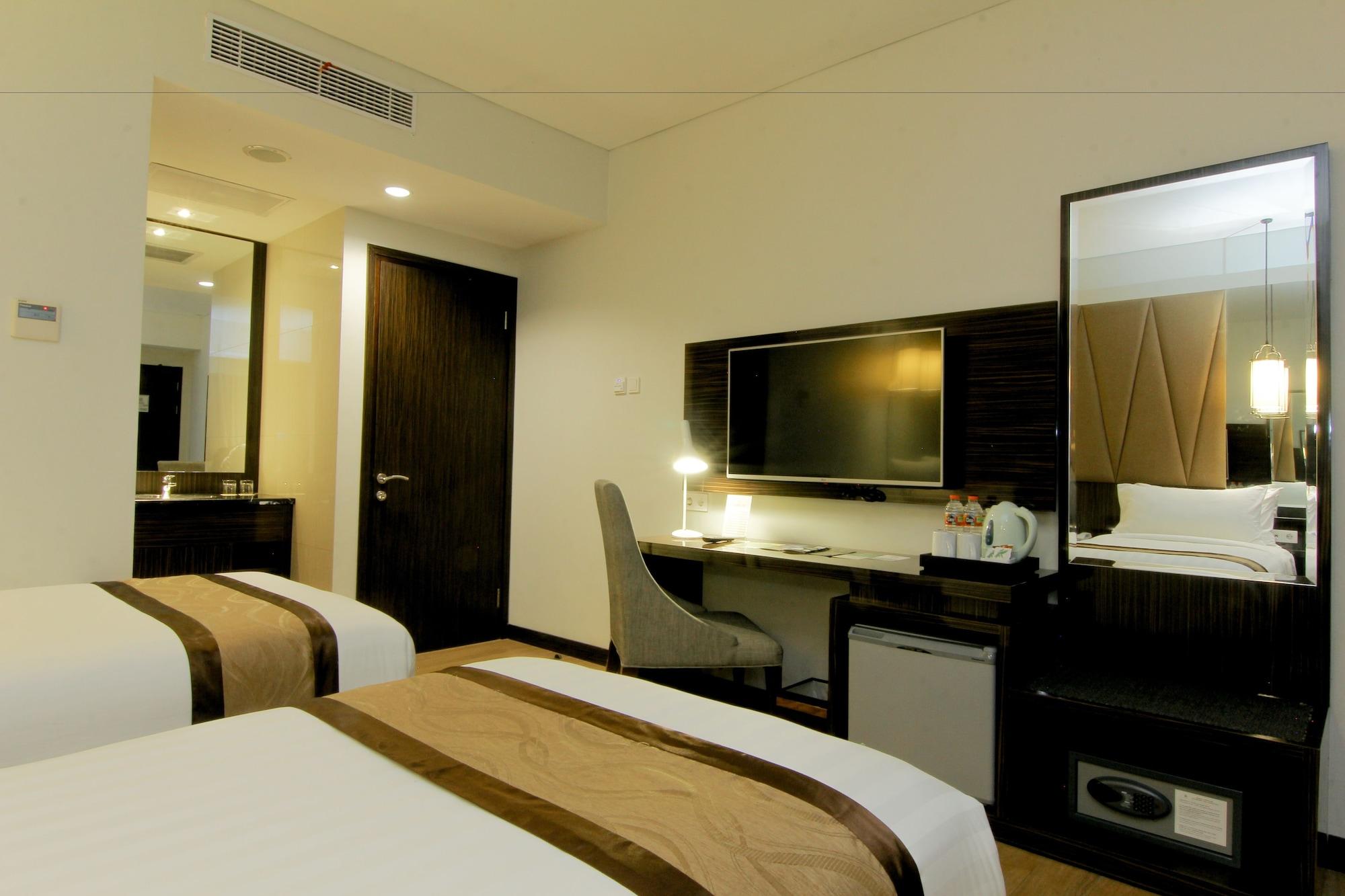 The Atrium Hotel & Resort Yogyakarta Melati Экстерьер фото